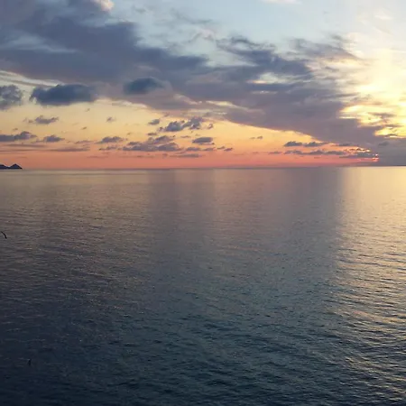 Sicily Sea House * 조이오사마레아