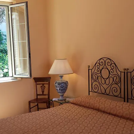 펜션 Sicily Sea House 조이오사마레아